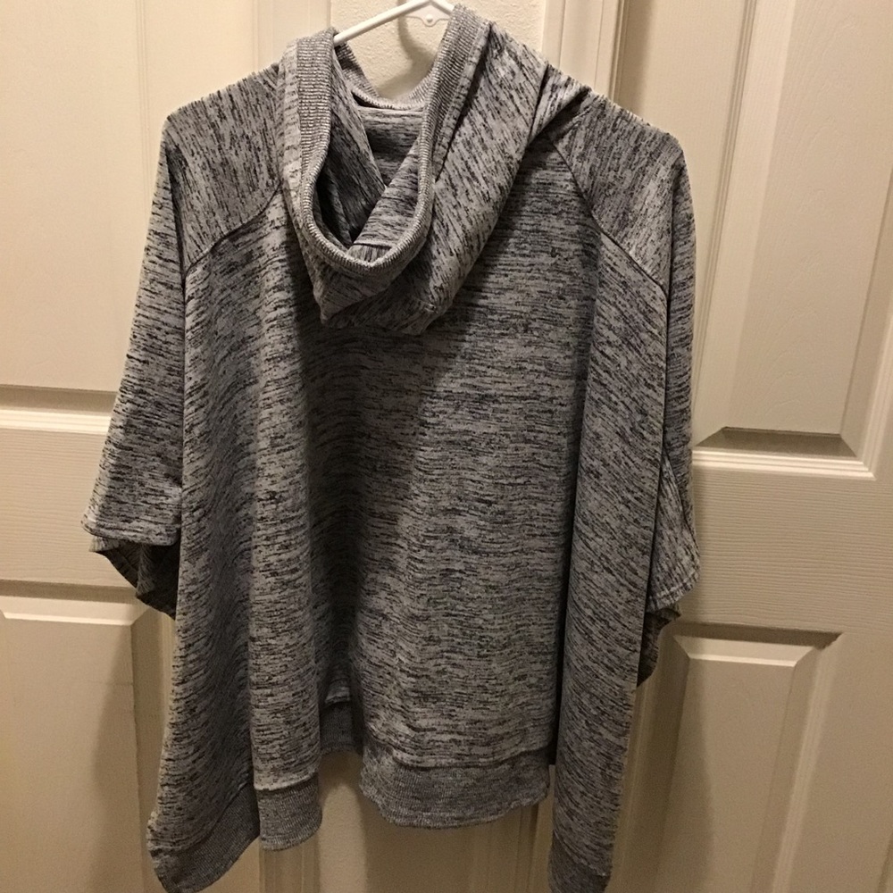 ATHLETA HOODED JACKET (AB) - Picture 3 of 4